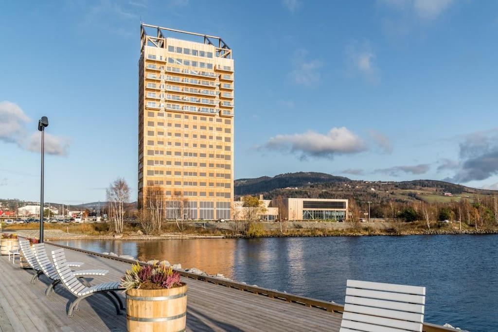 Mjos Tower Suite - Lovely Lake View Brumunddal Экстерьер фото